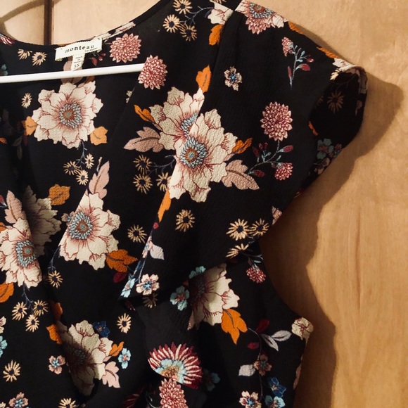 Floral Surplice Faux-Wrap Blouse Plus 3X - Picture 3 of 7